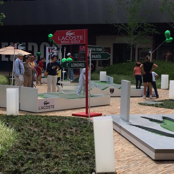 Activación día del padre — Lacoste
